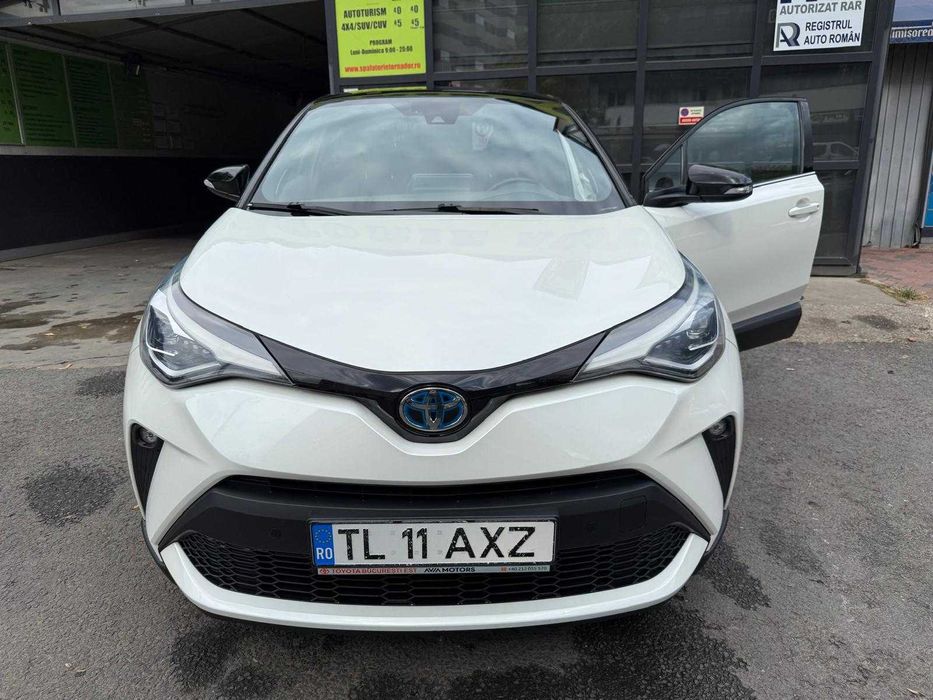 Toyota C-HR 2.0 Hybrid Classy Bi-tone / Set aditional jante + pneuri