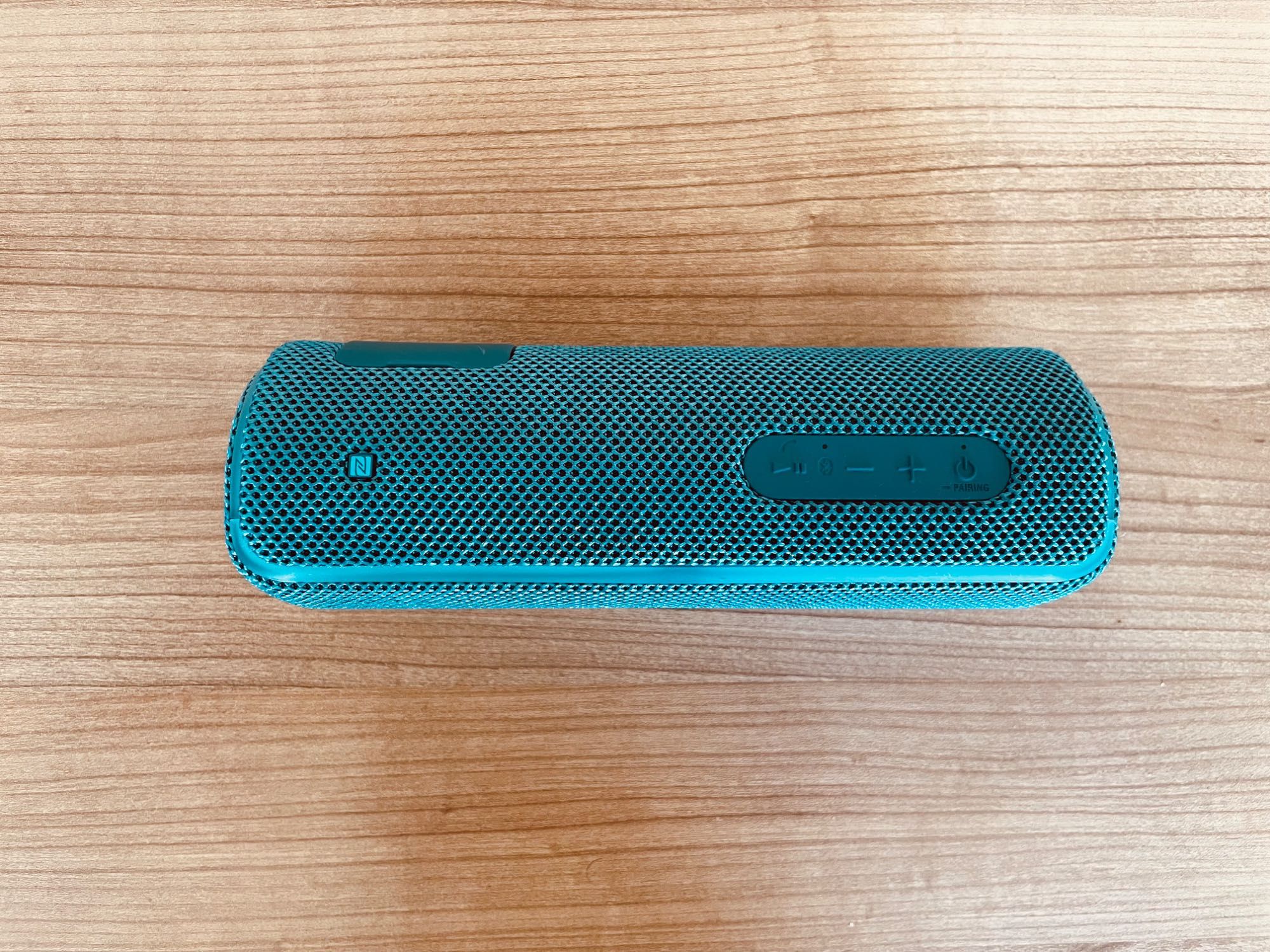 Sony SRS-XB21 Безжична преносима колонка в безупречно състояние