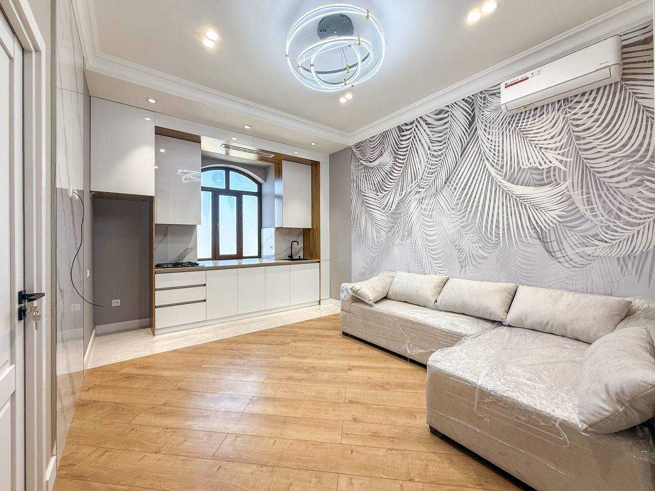 СРОЧНО продажа 2/5/5 Максим Горький Салом чайхана Новостройка, 40м2