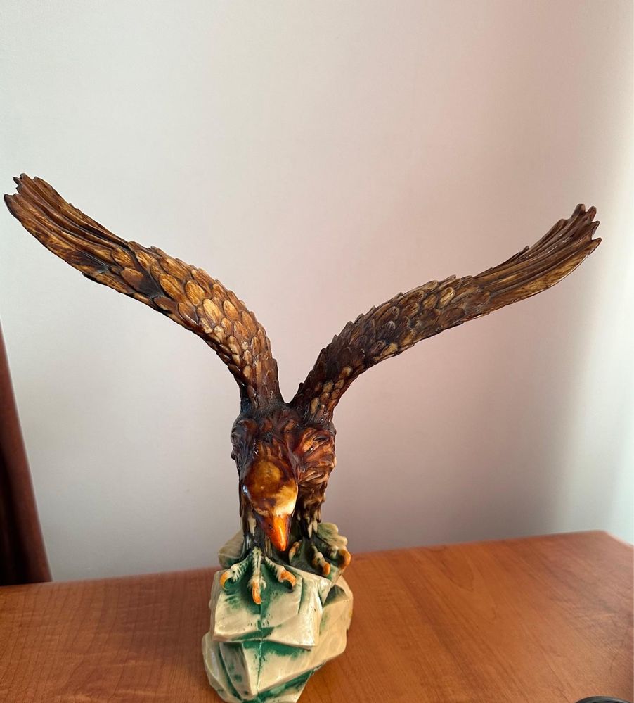 Statuetă vultur de colecție