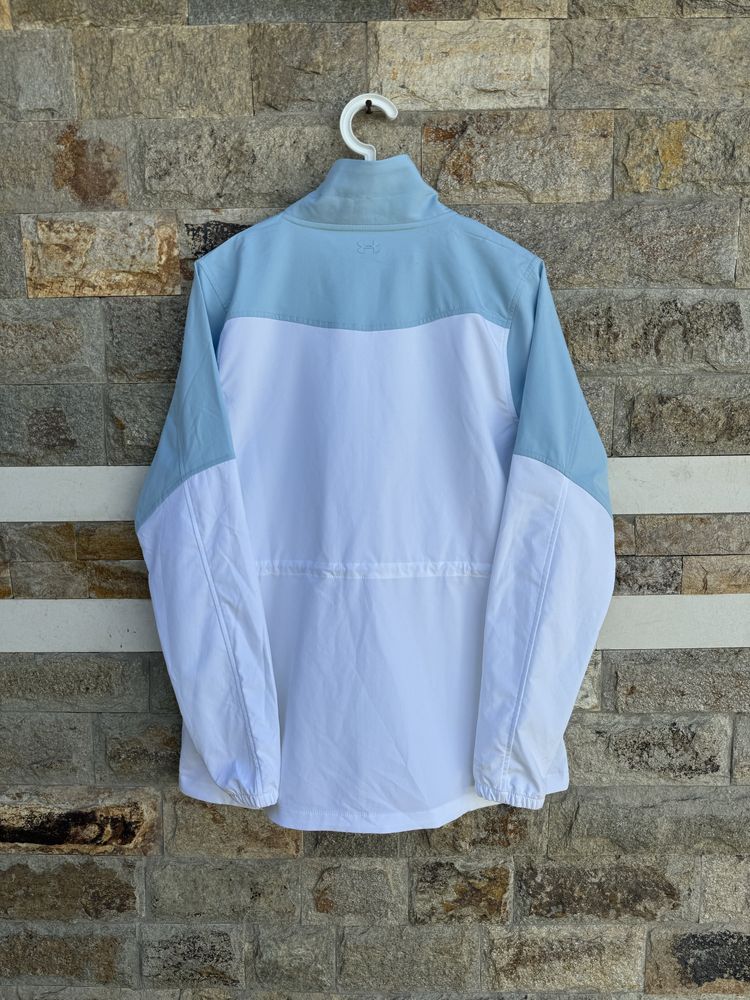 Дамска ветровка Under Armour