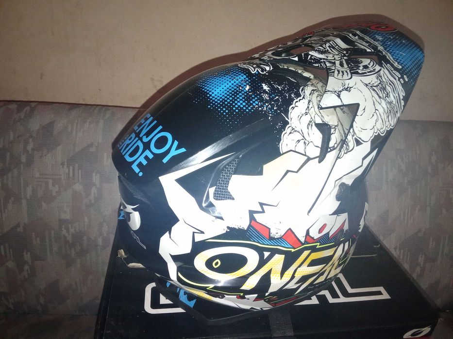 Каска ONEAL Backflip RL2 Villain М