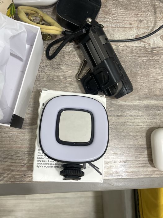 Штатив селфи палка P15 MINI 3в1 с Bluetooth пультом и лампой 360градус