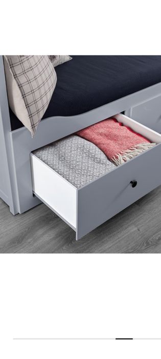 Canapea extensibilă !