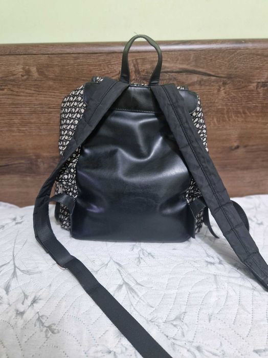 Раница pepe jeans използвана