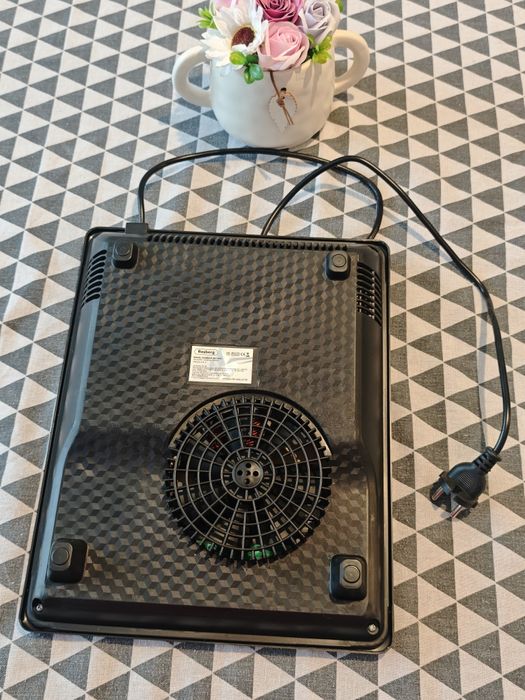 Продавам котлон  Rosberg