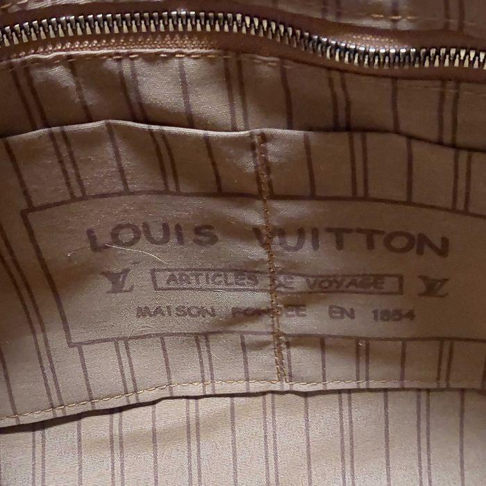 Дамска чанта Louis Vuitton