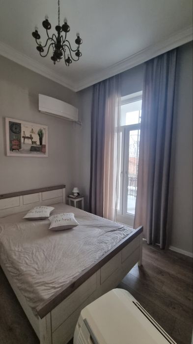 Дава се под наем Тристаен апартамент в Пловдив, Център - 90 кв.м за 765 € - Снимка #11