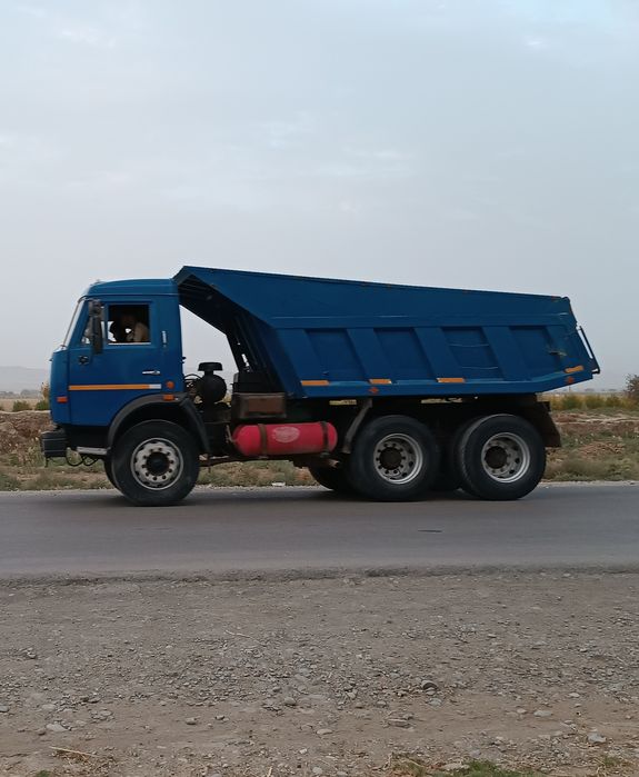 Клинес  Kamaz samosval xizmati tuproq klines kampoʻt sheben qum bor
