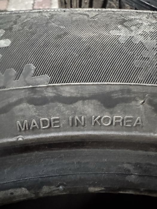 Продам зимние шины