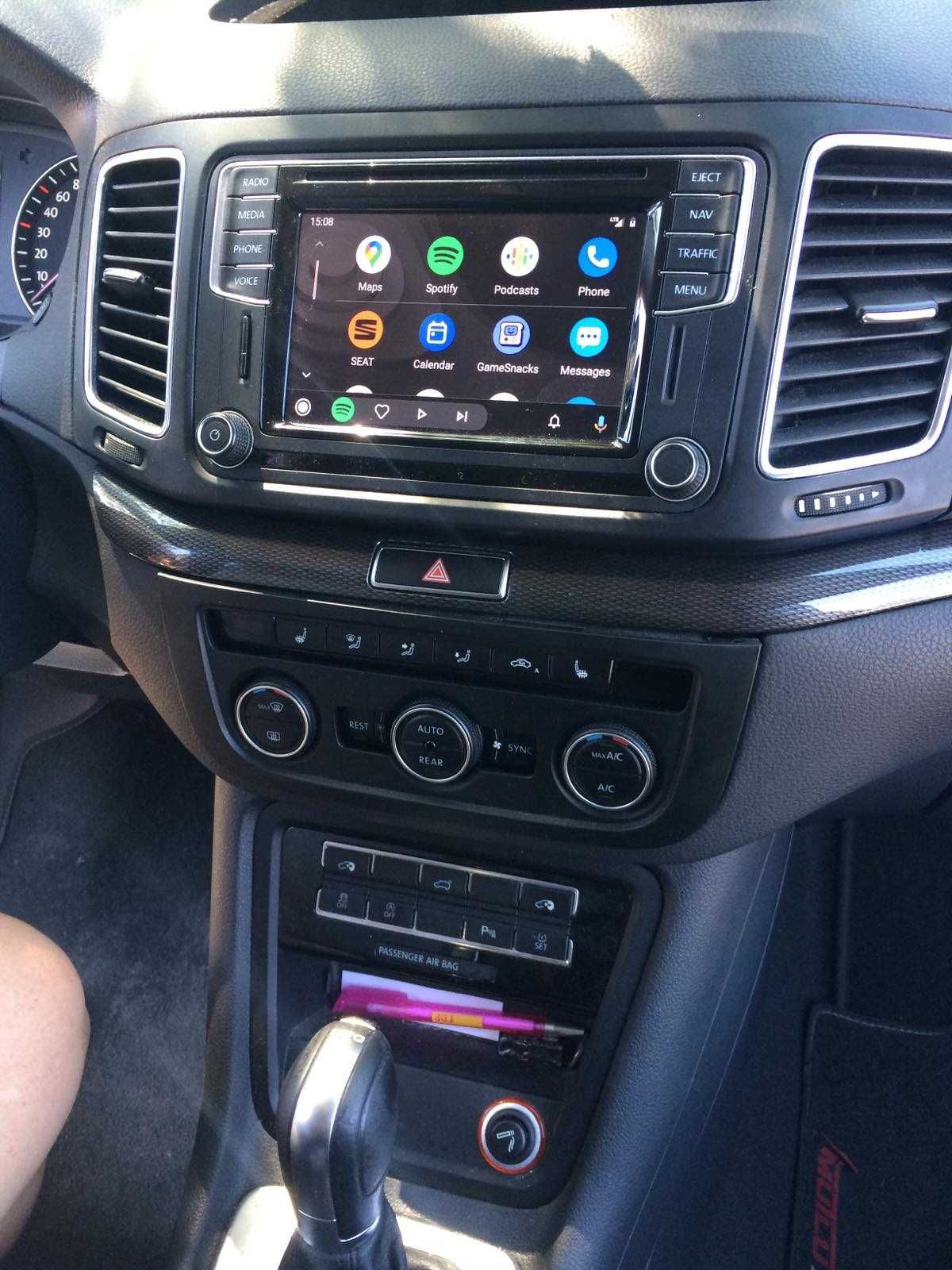 Apple CarPlay Vw Technisat Android Auto Delphi Volkswagen Seat Skoda