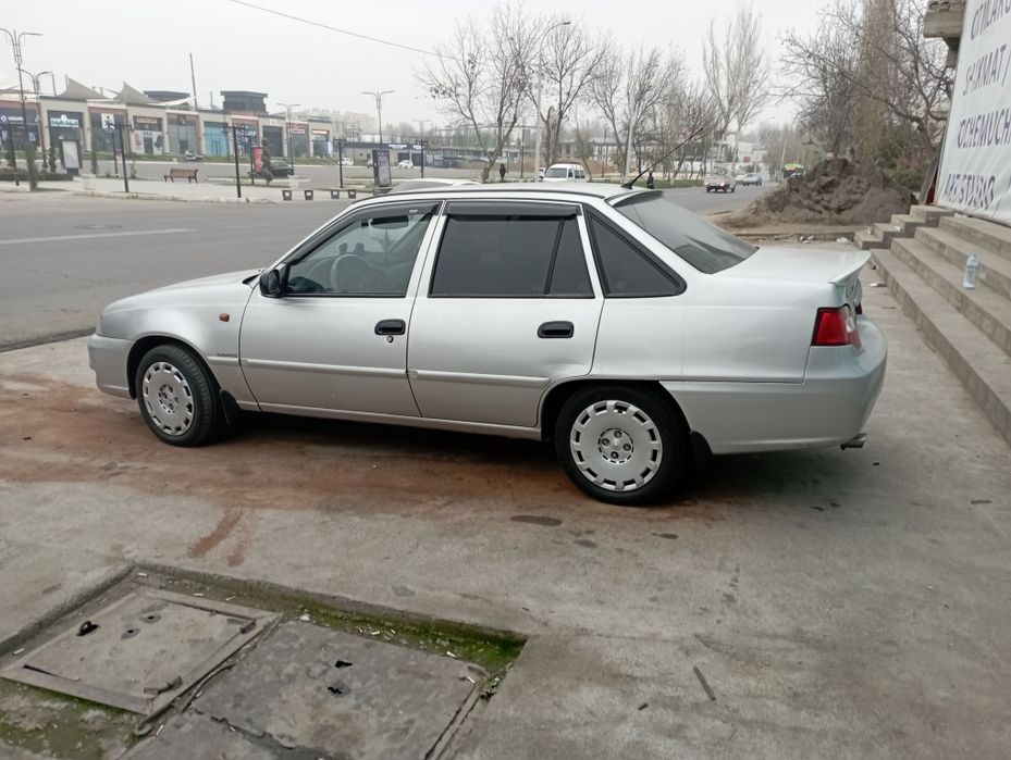 Продается Нексия 1.6