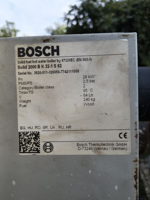 Centrala termica pe lemne și cărbune Bosch