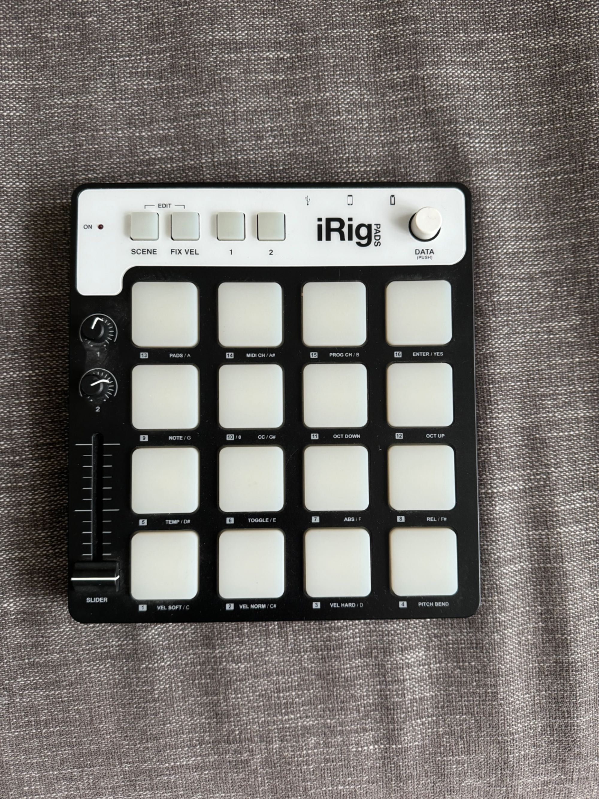 iRig pads MIDI клавиатура