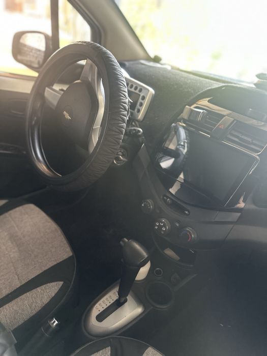 Srochno sotiladi Spark Avtomat, 4