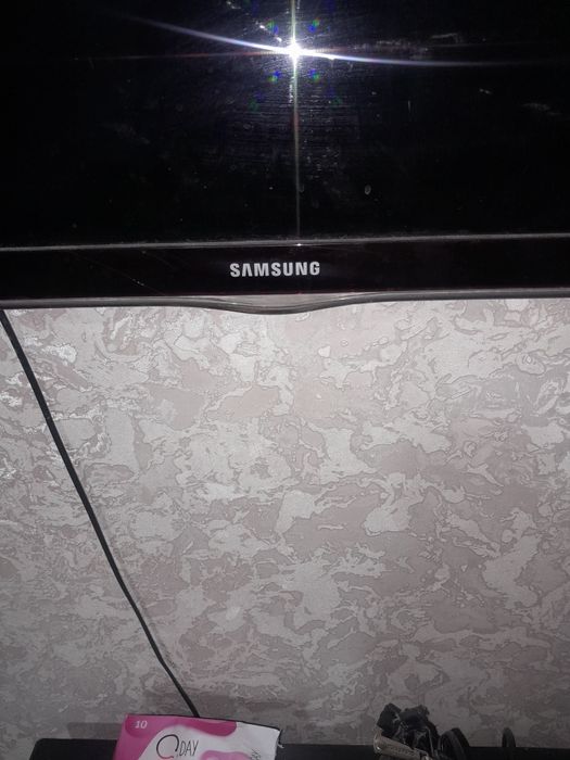 Продам телевизор