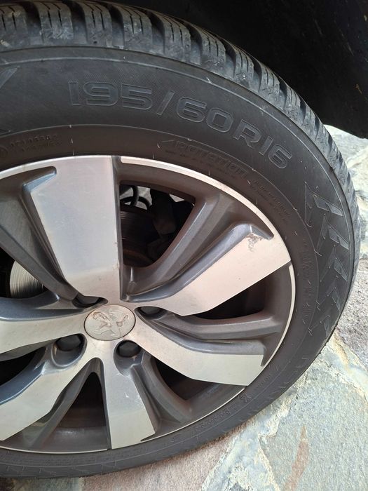 vand anvelope allseason NOKIAN 195x60x16 dot 40/21