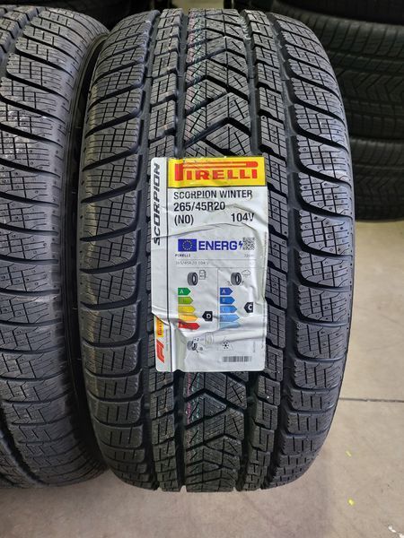 295/40/20//265/45/20 PIRELLI