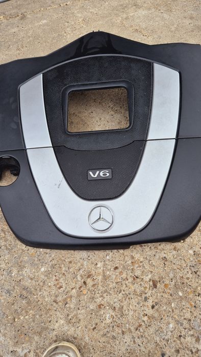 Декоративен капак за Мерцедес V6 бензин или дизел