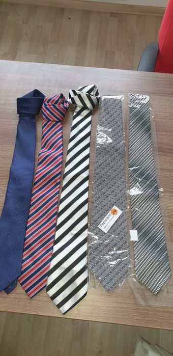 Vand set 5 cravate barbatesti