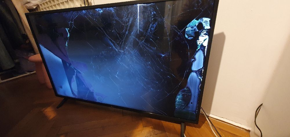 Tv LG 43UK6200 spart pentru piese