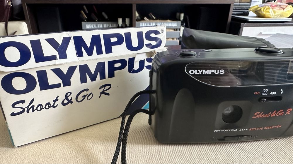 Лентов фотоапарат Olympus shoot & go