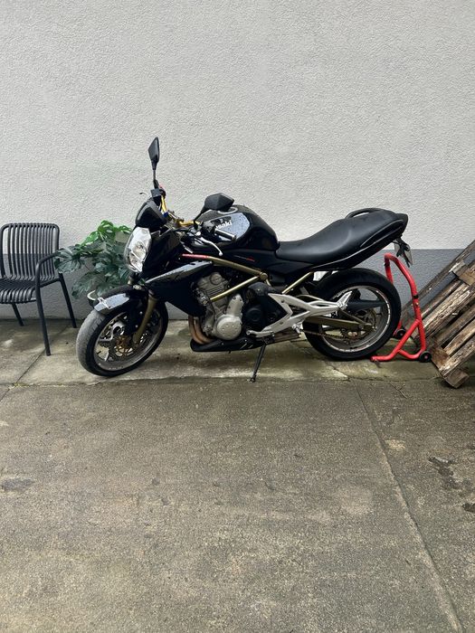 Kawasaki er-6N A2 35kw