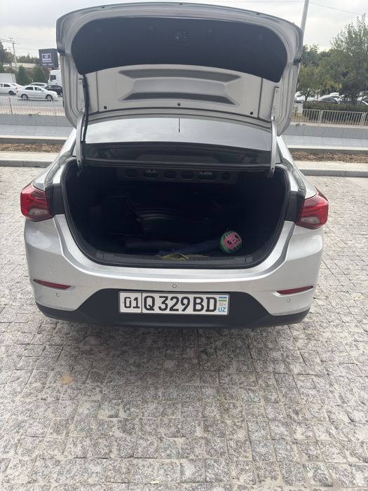 Chevrolet Onix Premier