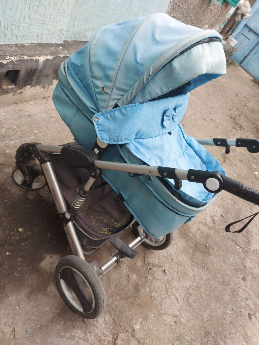 Детская коляска люлька почти даром бесплатно