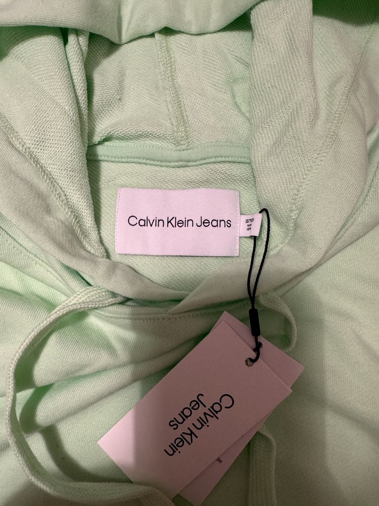Суичър Calvin Klein