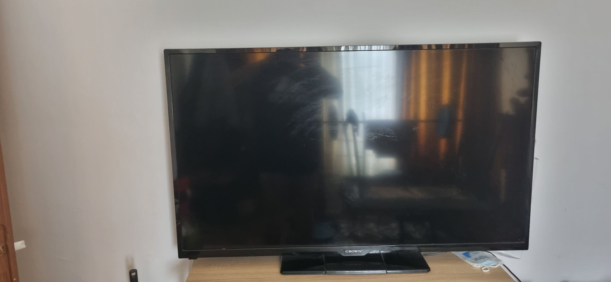 CRAOWN 32 inch smart 4k ANDROID Гаранция