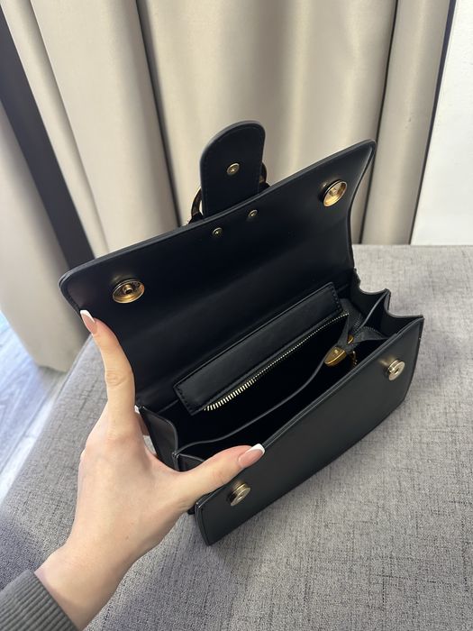 Дамска чанта - нова , черна малка чанта