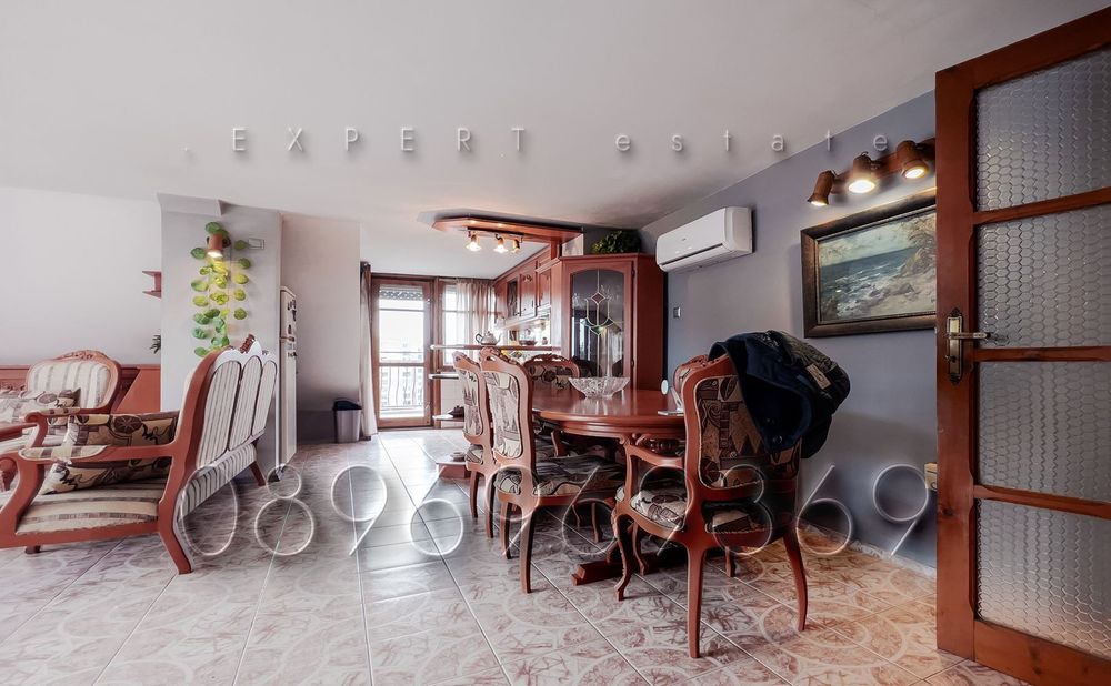 Продава се Тристаен апартамент в Варна, Бриз - 168 кв.м за 1072 €/кв.м - Снимка #3