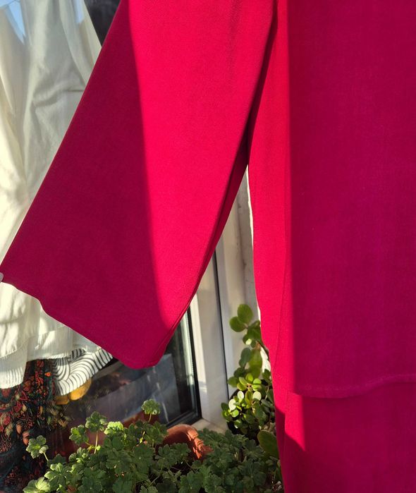 Vand bluza dama, rosu burgund, din vascoza naturala, 42, frantuzeasca