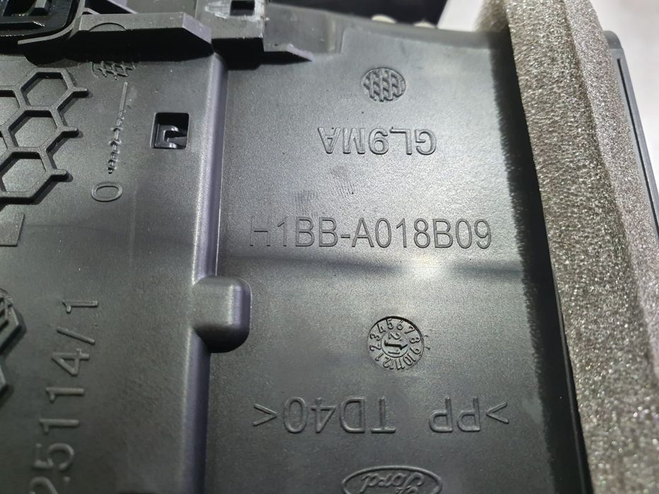 Grila ventilatie bord Ford Fiesta 7 (2017 - 2020) (1318) B7JA