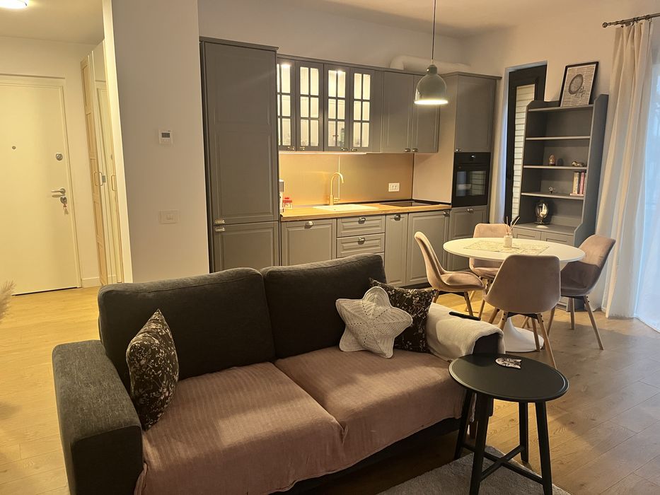 Studio dublu de închiriat – Avalon Estate