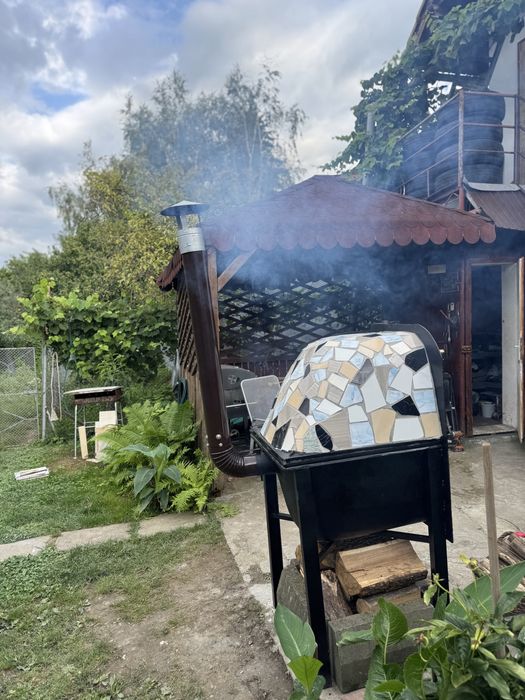 Cuptor  pizza , paine de fonta pe lemne     la comanda !