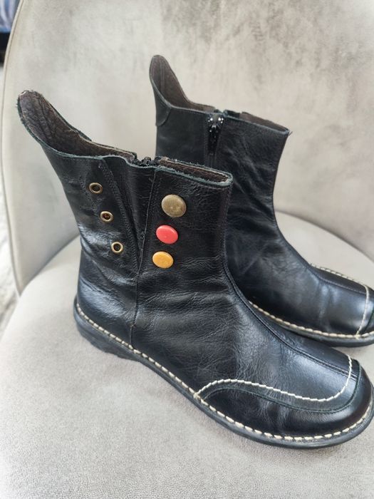 Дамски боти от естествена кожа