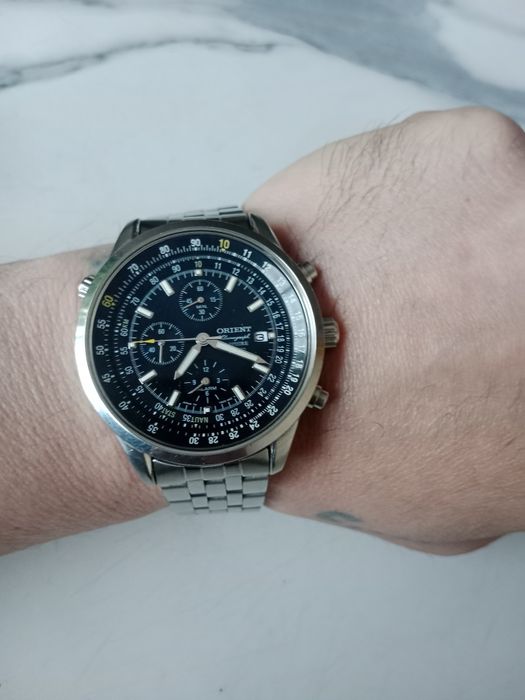 Продам мужские наручные часы. Orient