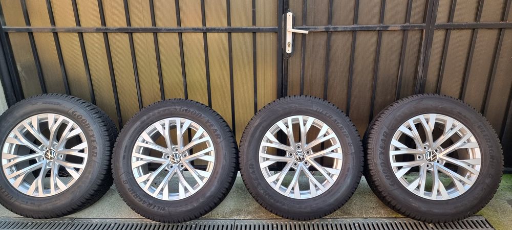 Jante 18 touareg 3 CR anvelope iarna 255 60 18 goodyear