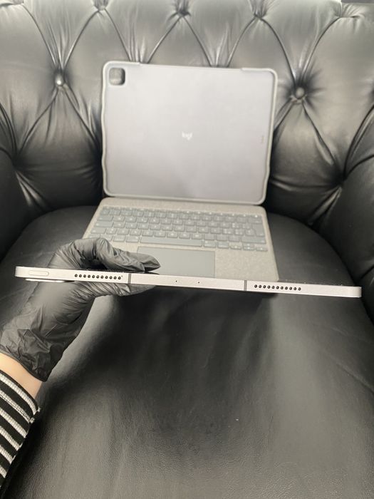 iPad Pro 12.9-Inch / M1 / 5th Generation / 1 TB / Space Gray/ Ca nou