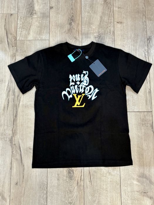 Чисто НОВИ Маркови Тениски / ТОП Качество