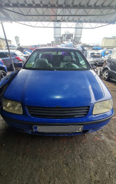 Ansamblu stergatoare parbriz volan pe stanga Volkswagen VW Polo a 3-a