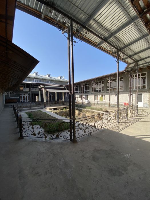 Чиназ 3-этажный дом 10 соток с ремонтом супер цена $135 000