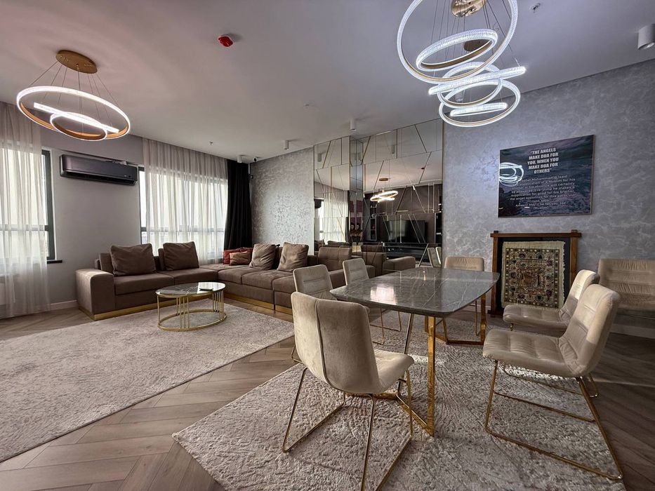 Продается новостройка 100кв Akay city, Мирзо Улугбек, Ц-2