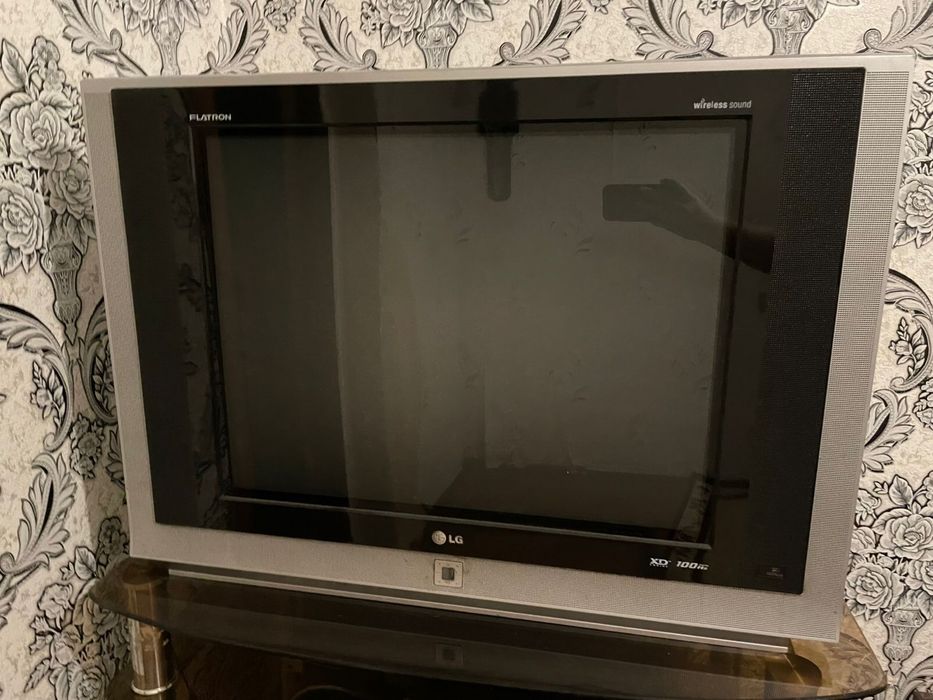 Продам телевизор LG в рабочем хорошем состоянии
