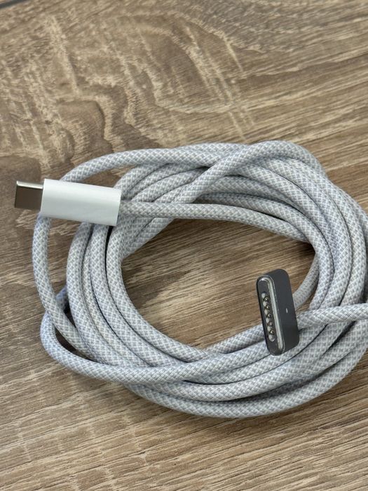 Cablu Apple USB-C la MagSafe 3 / incarcator macbook 61w si 35w usb-c