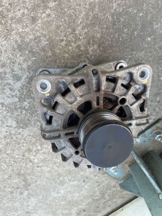 Alternator Dacia Duster 1.5 dci 2019