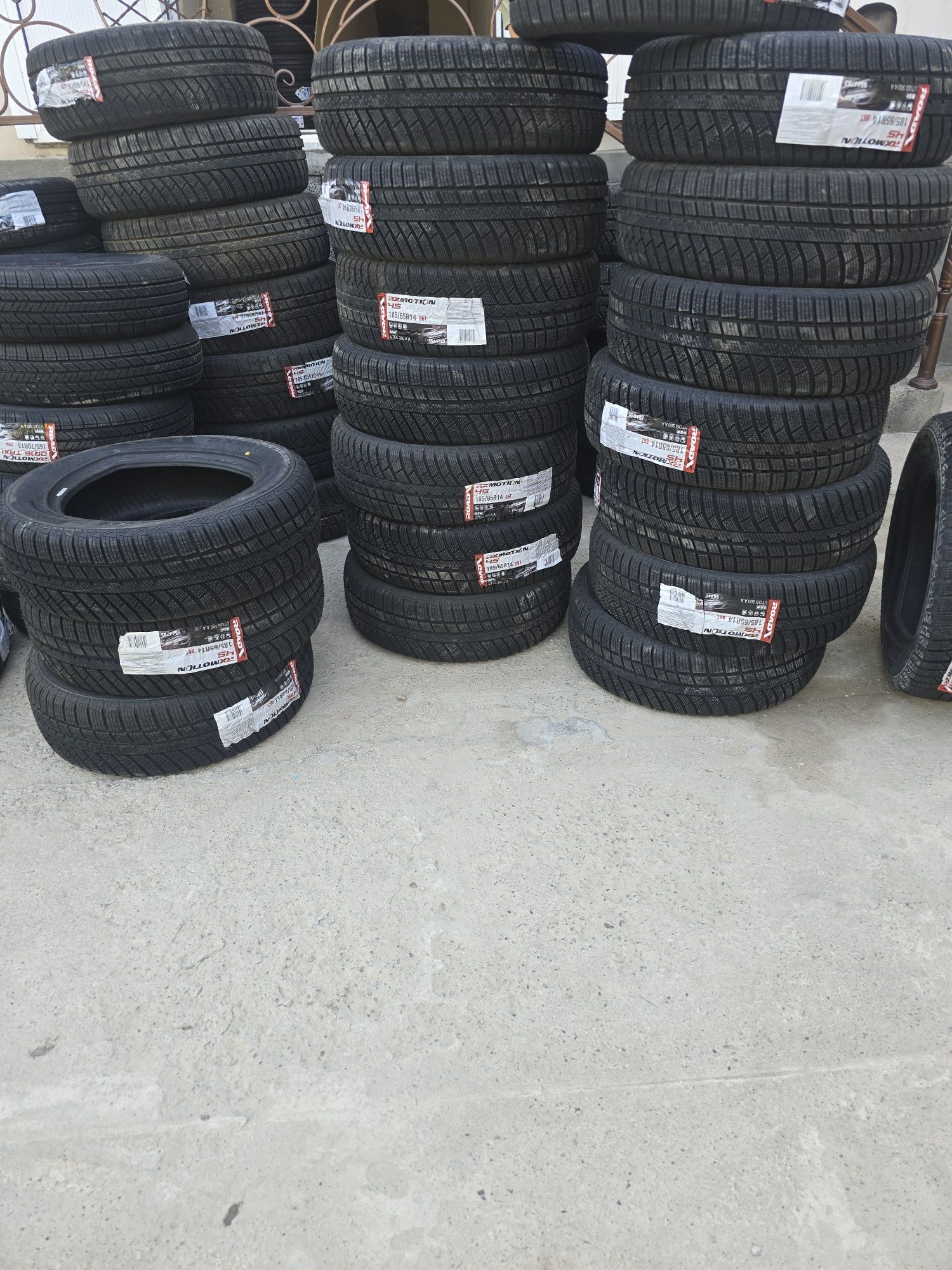 Roadx 165/70 /13
