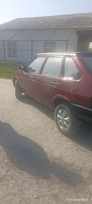 Voz 09 sotiladi kelishiladi